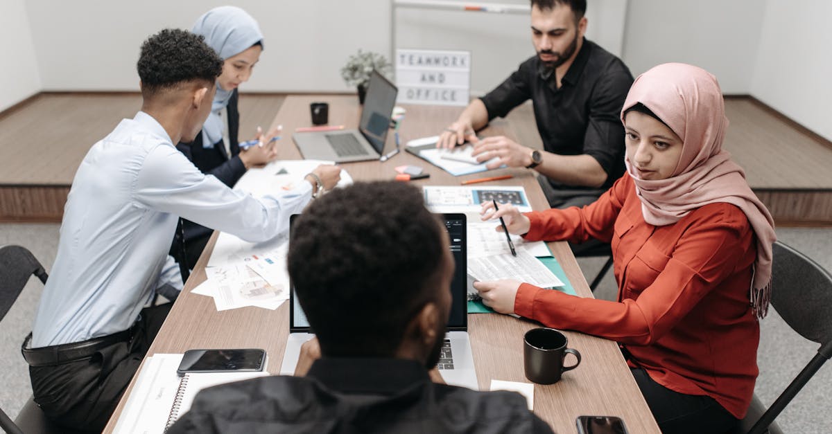 大小招卡实名账号：燕塘注册代理